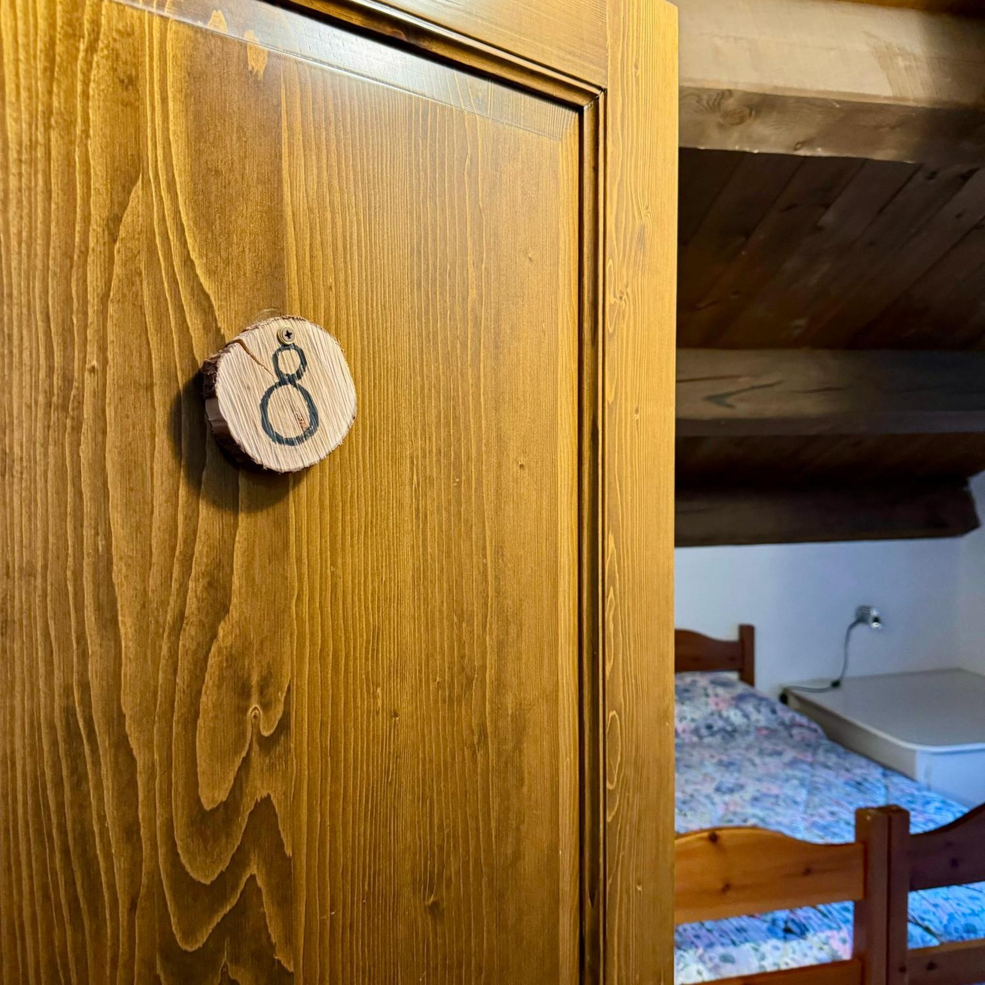 Albergo Ristorante Ca Di Veroli 바뇨디로마냐 외부 사진