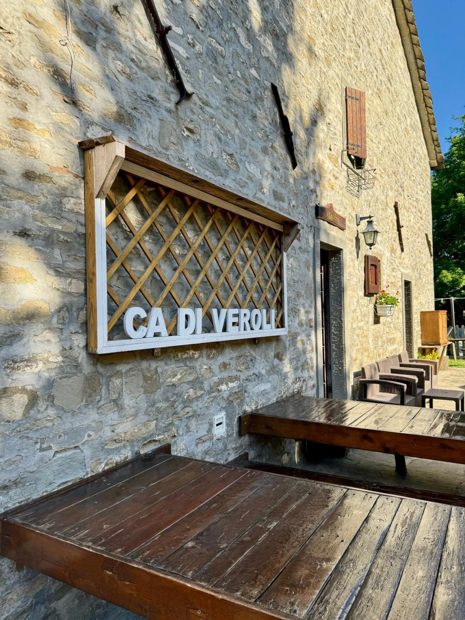 Albergo Ristorante Ca Di Veroli 바뇨디로마냐 외부 사진